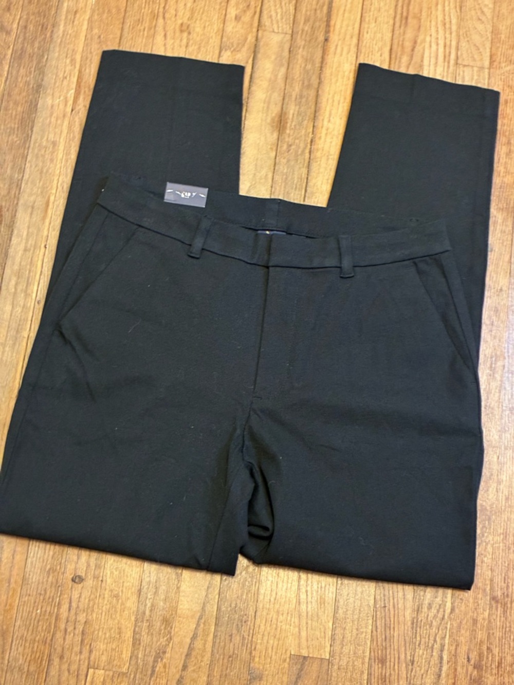 NWOT GAP Hi Rise Black Tapered Ankle Pants - Modern Tailored Fit Size 6